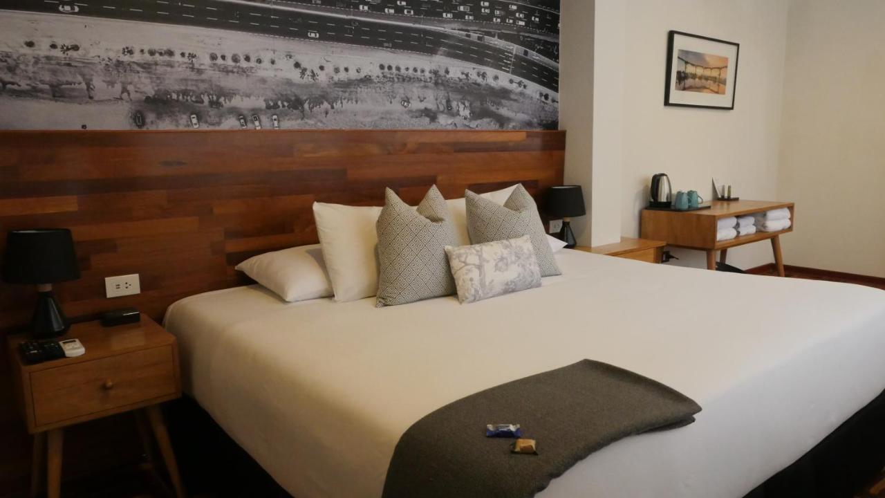 Lima 18 Boutique Hotel Luaran gambar