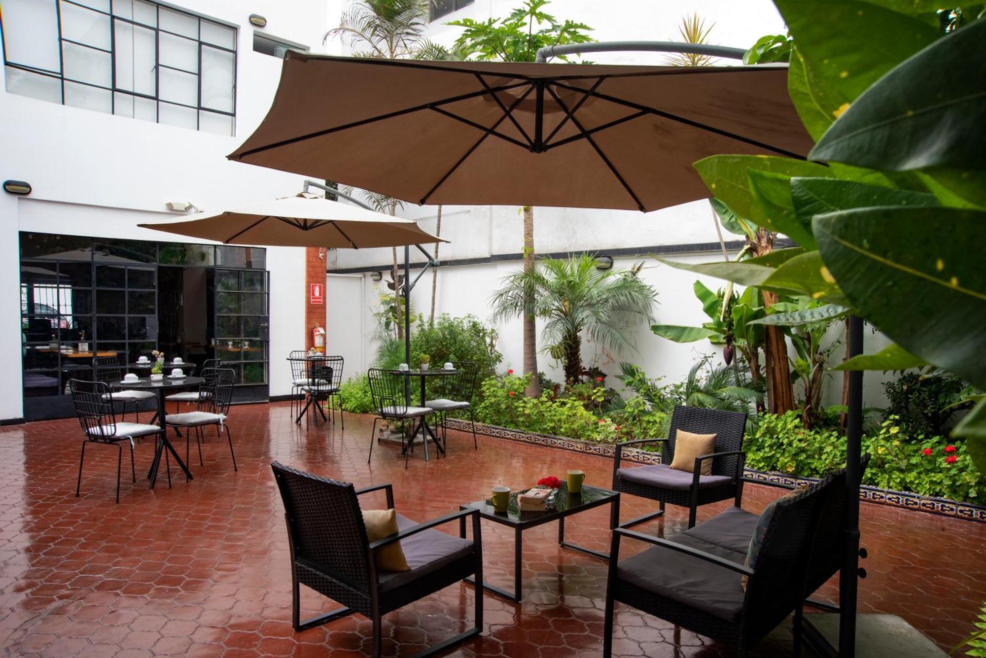 Lima 18 Boutique Hotel Luaran gambar